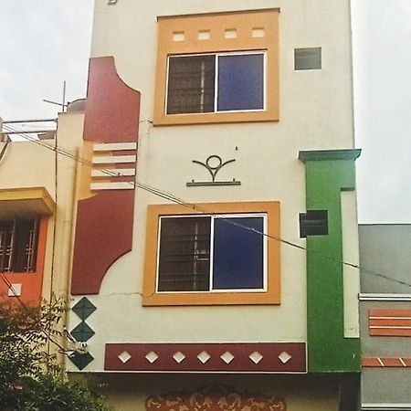 Thiru Arunai Guest House Tiruvannāmalai Eksteriør billede